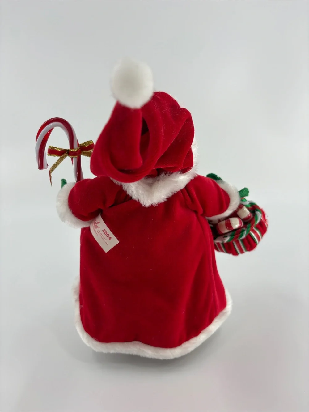 Annalee Santa 2004